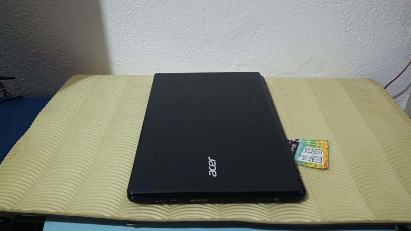 ACER ASPIRE E5-572G-50FB I5-4200U 8GB 256GB SSD 15.6″ 1920X1080 NVIDIA 840M 2GB