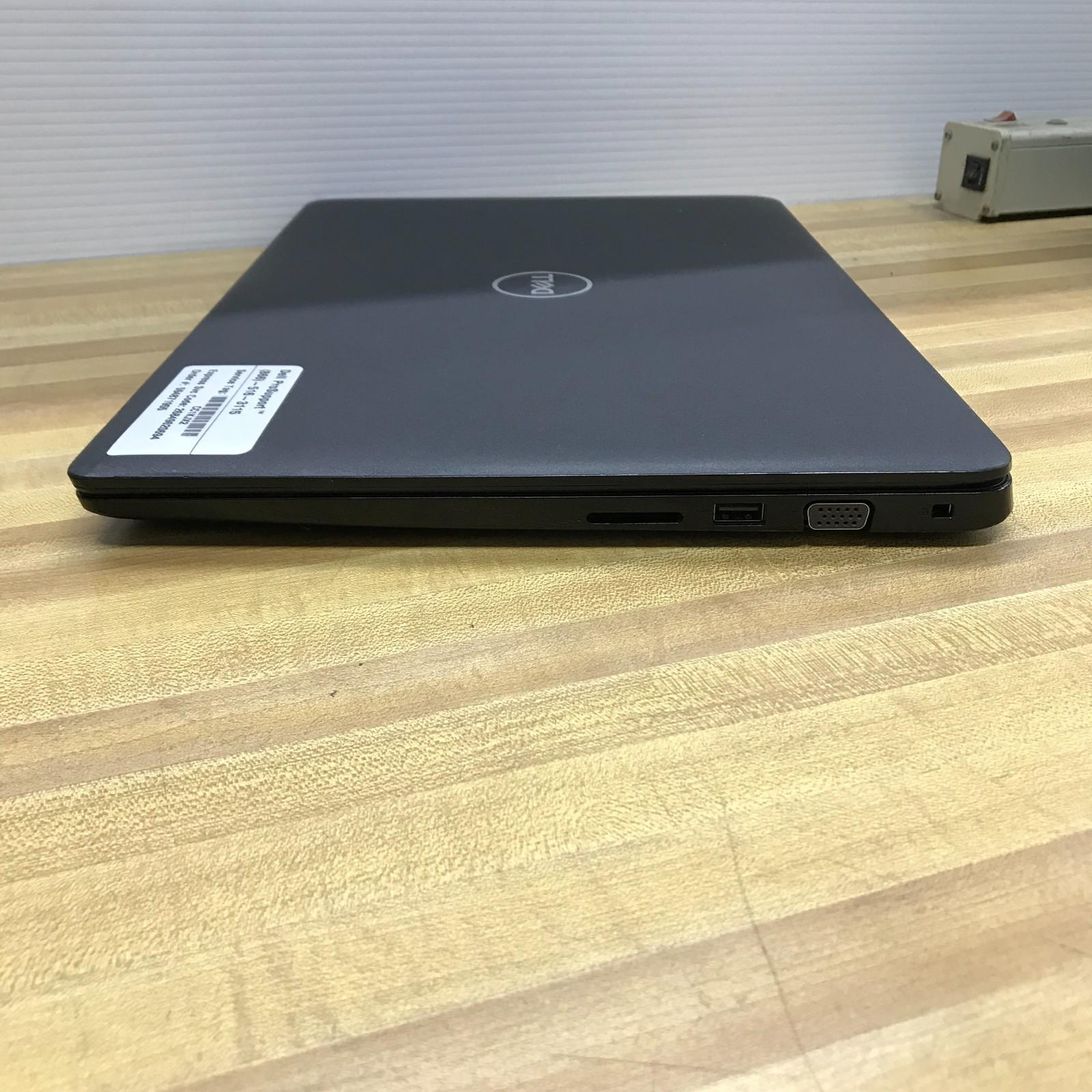 Dell Latitude 3500 15.6″ i5-8265u 1.6GHz 8GB RAM 256GB M.2 SSD (Windows 11 Pro)