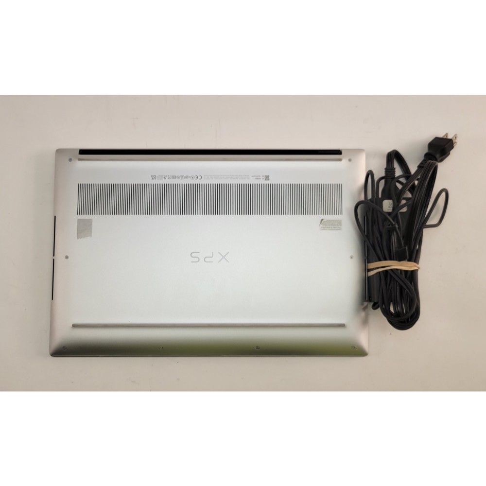 Dell XPS 15 9530 15.4″, i7-13620H -16GB DDR5- 512GB SSD
