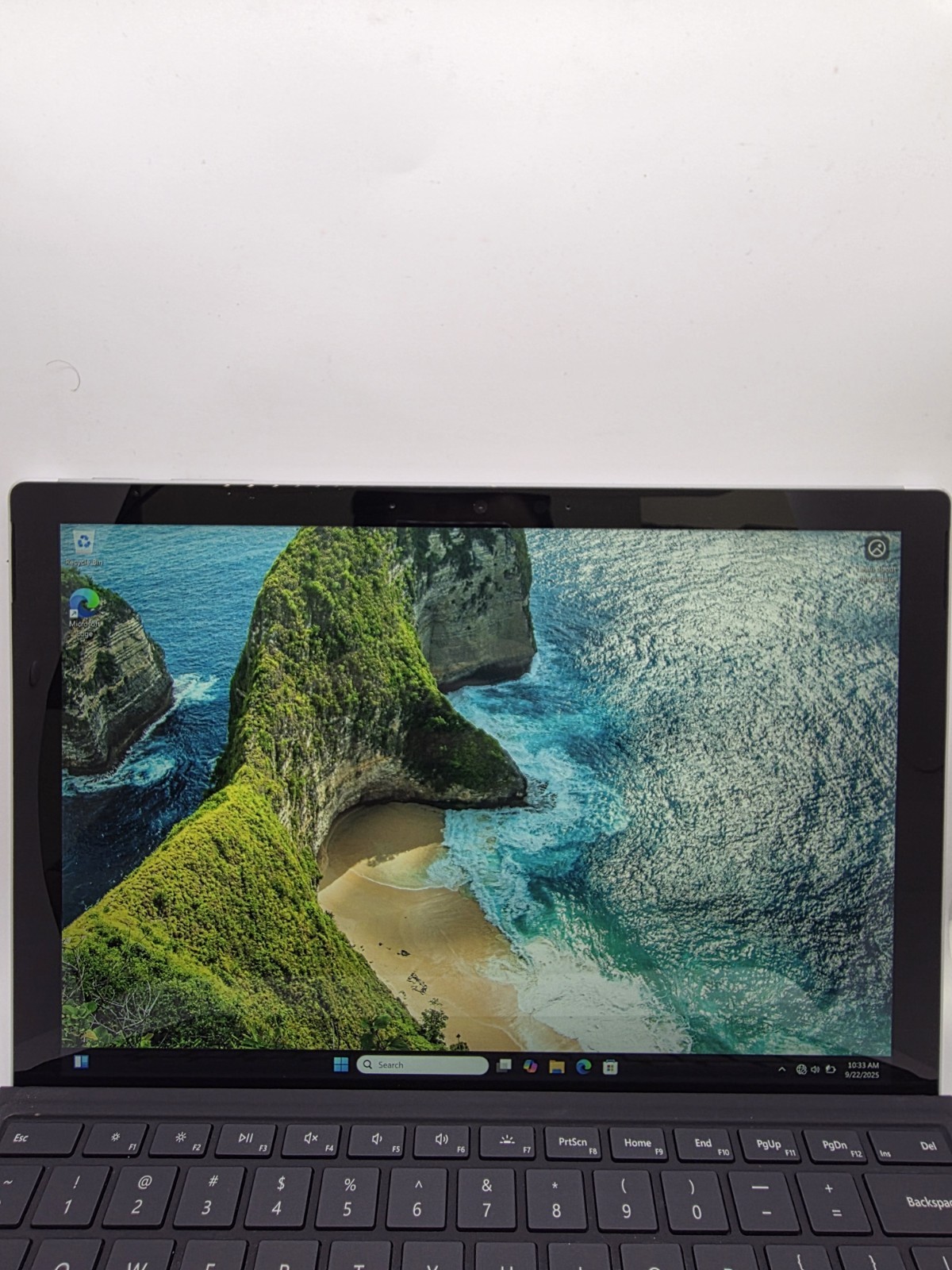 Microsoft Surface Pro 7 12-inch Core i3-100G1 4GB RAM 128GB Silver Used W/ Keys