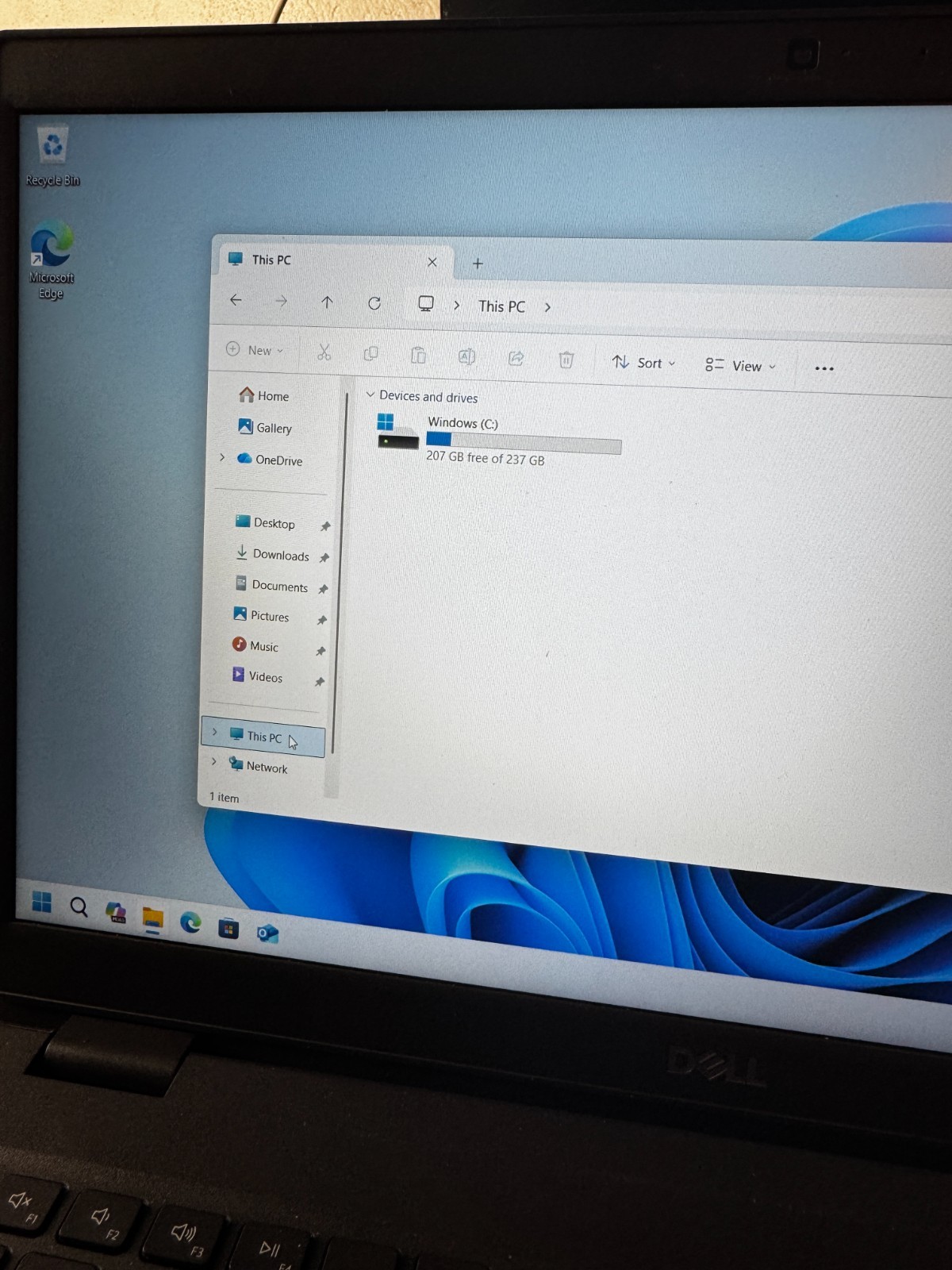 Dell Latitude 3510 Core i5 10210U, 8GB RAM, 256GB SSD, Win11 PRO *READ #5841