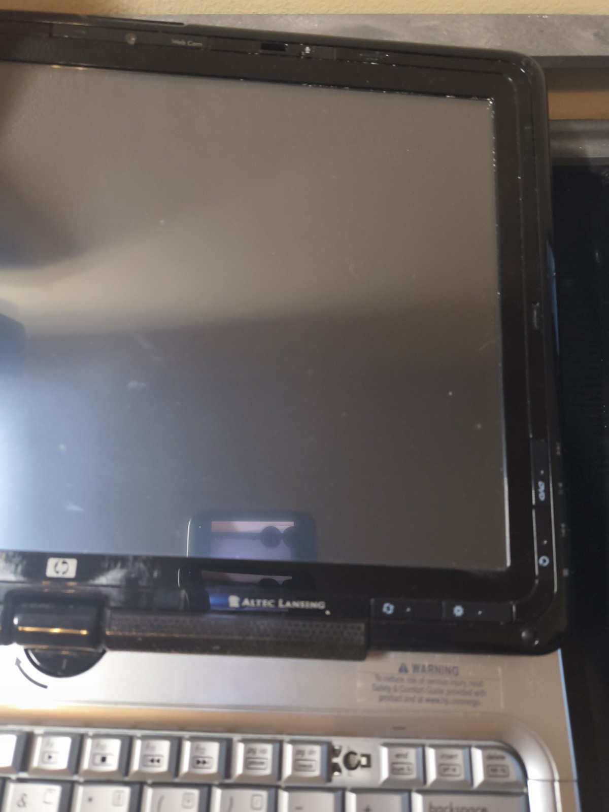 HP Pavilion swivel Laptop TX2000 2GB 80GB