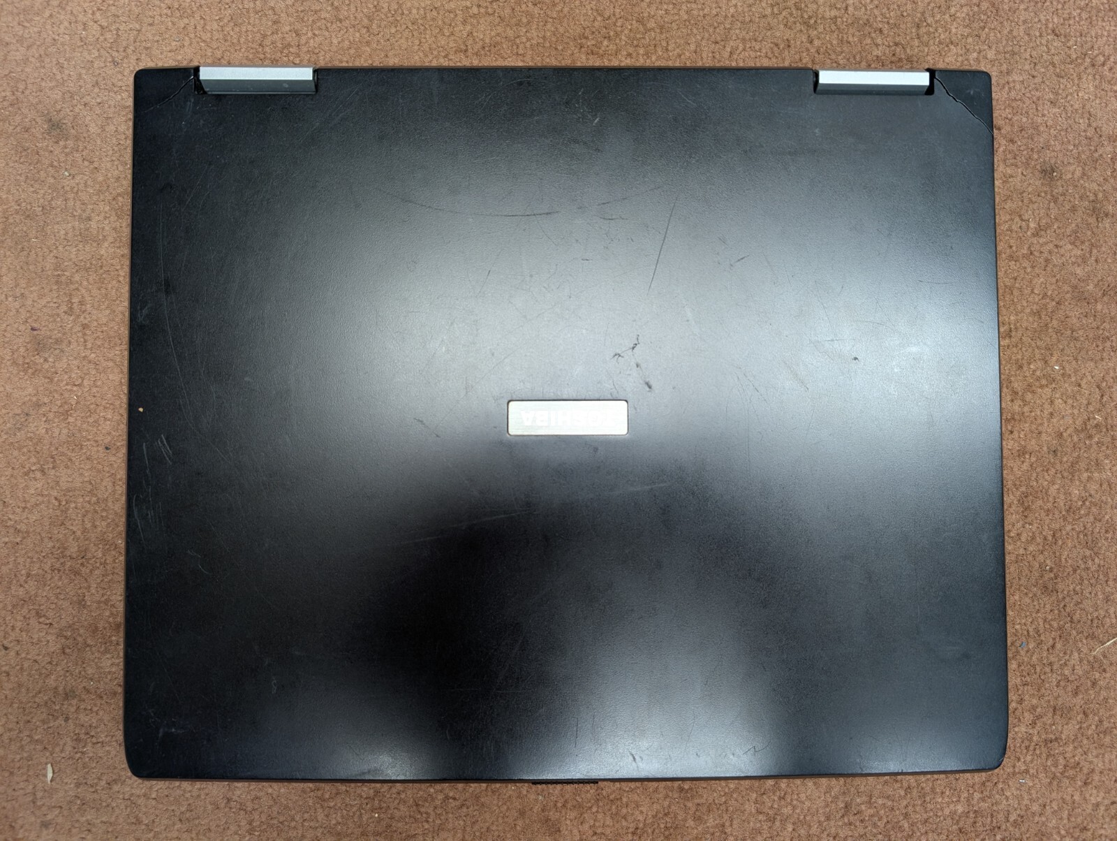 Toshiba Satellite L25-S121 – Celeron M 1.60GHz – ATI – 80GB HDD – XP – READ DESC