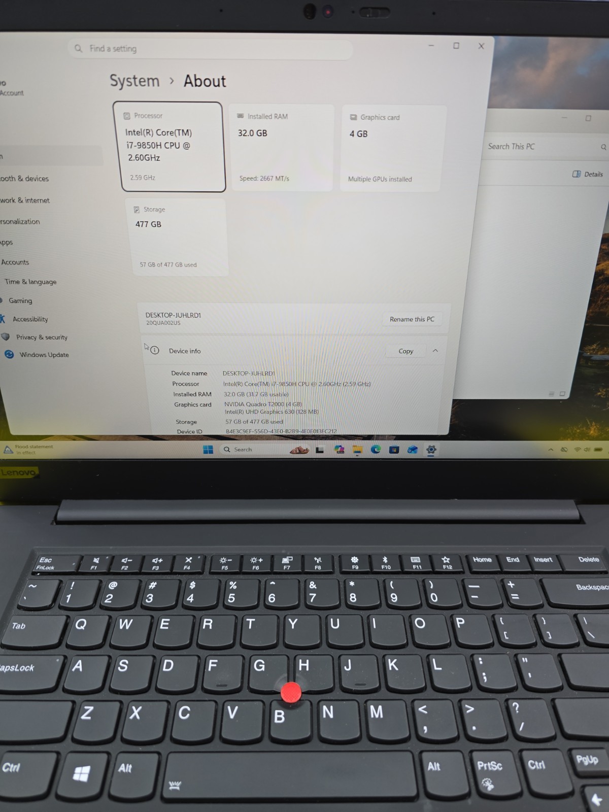 Lenovo ThinkPad P1 2nd Gen 15.6 inch 32GB 256GB HD Intel Core i7 9th Gen 2.60GHz