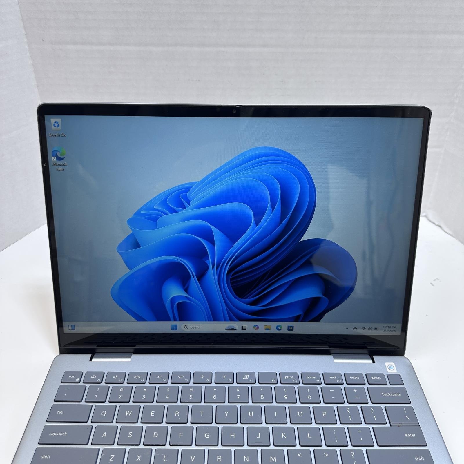 DELL Inspiron 14 7440 2-in-1 Laptop, 14″ FHD+, Intel Core 7 150U, 16GB, 1TB SSD