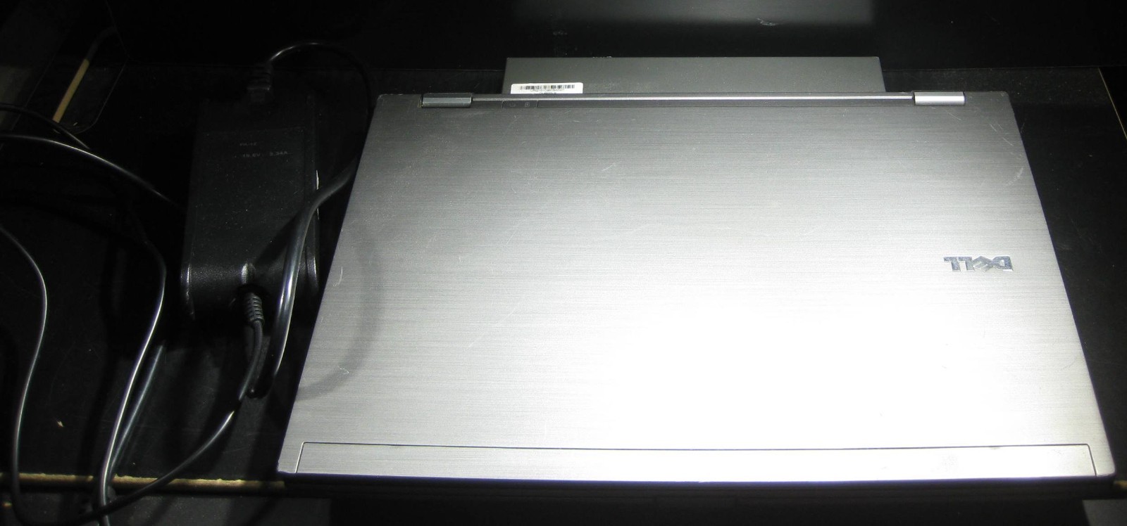 Dell Latitude E6410 Intel Core i5-2.40GHz 4GB 160GB DVD-RW WiFi Win7-For Parts
