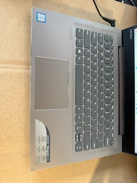 Lenovo 520S-14IKB i5-8250U 256GB SSD 8GB RAM (No Charger Included)