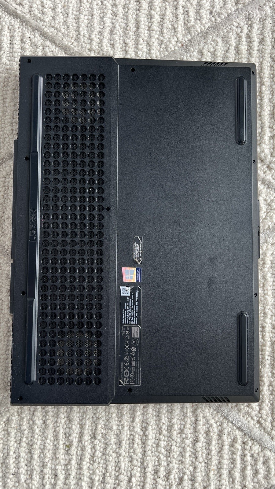 Lenovo Legion 5 17” FHD 2.6GHz i7-10750H 16GB 1TB SSD GTX 1660 Ti