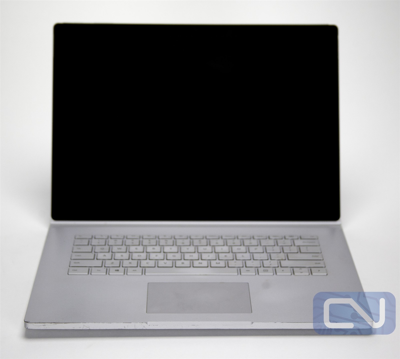 (Poor Battery) Microsoft Surface Book 2 15″ i7-8650U 16GB 1TB SSD GTX 1060 Win10