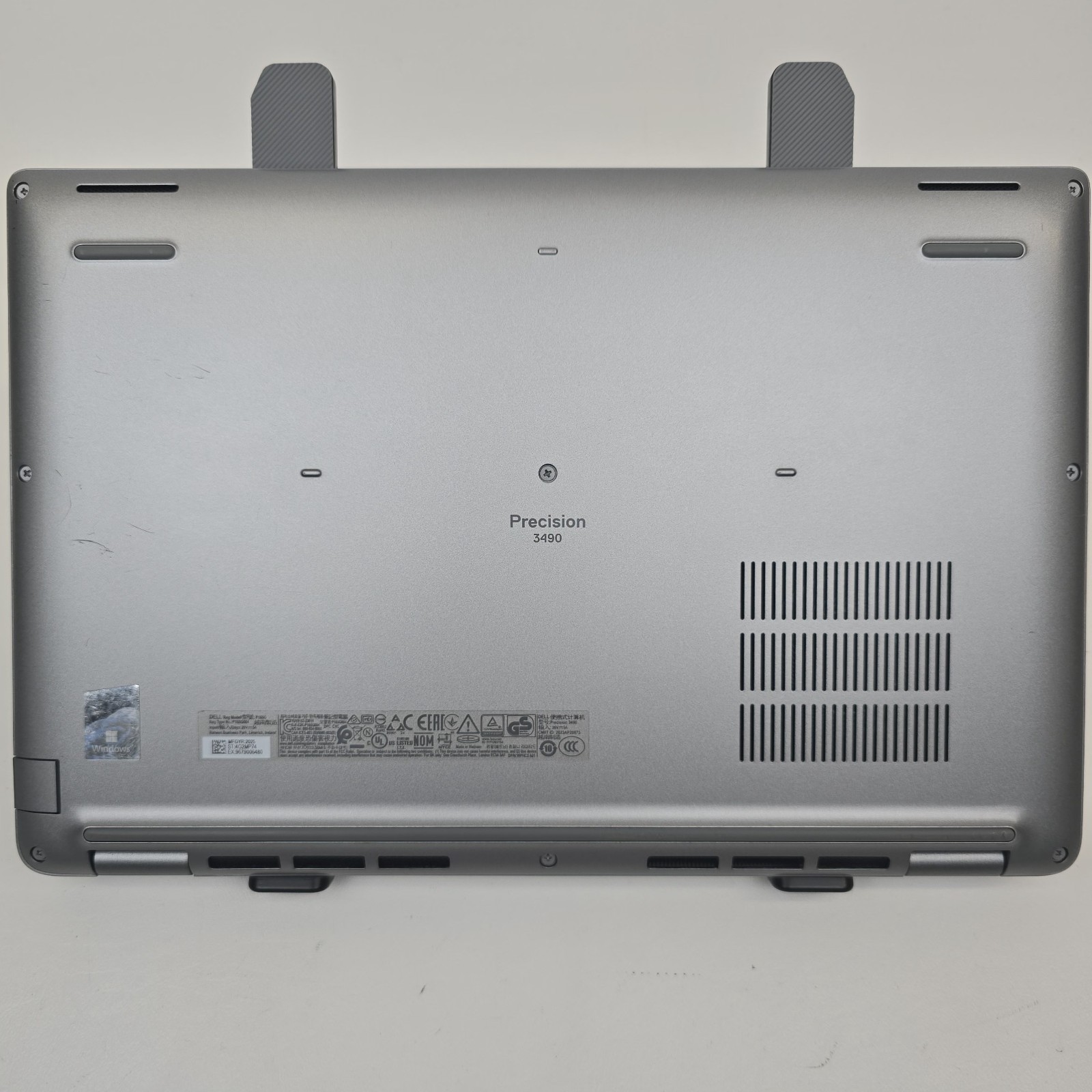 Dell Precision 3490 FHD Ultra 5 125H 16GB 512 NO OS/AC