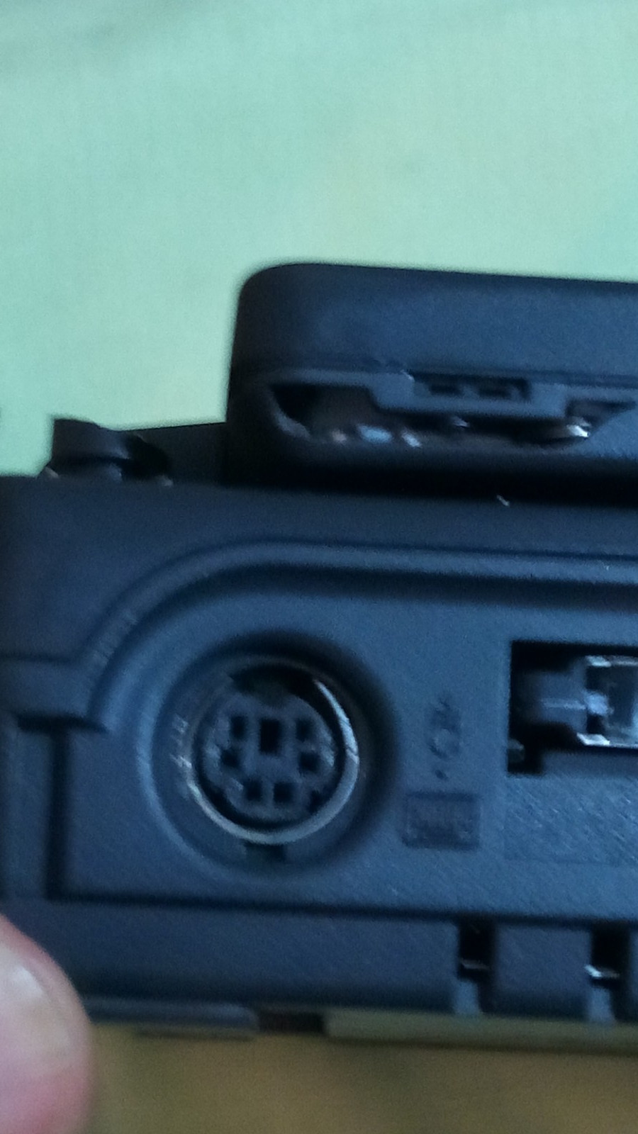 NEC READY 330T LAPTOP WIN98 266MHZ 32MB RAM 3GB HDD AS IS