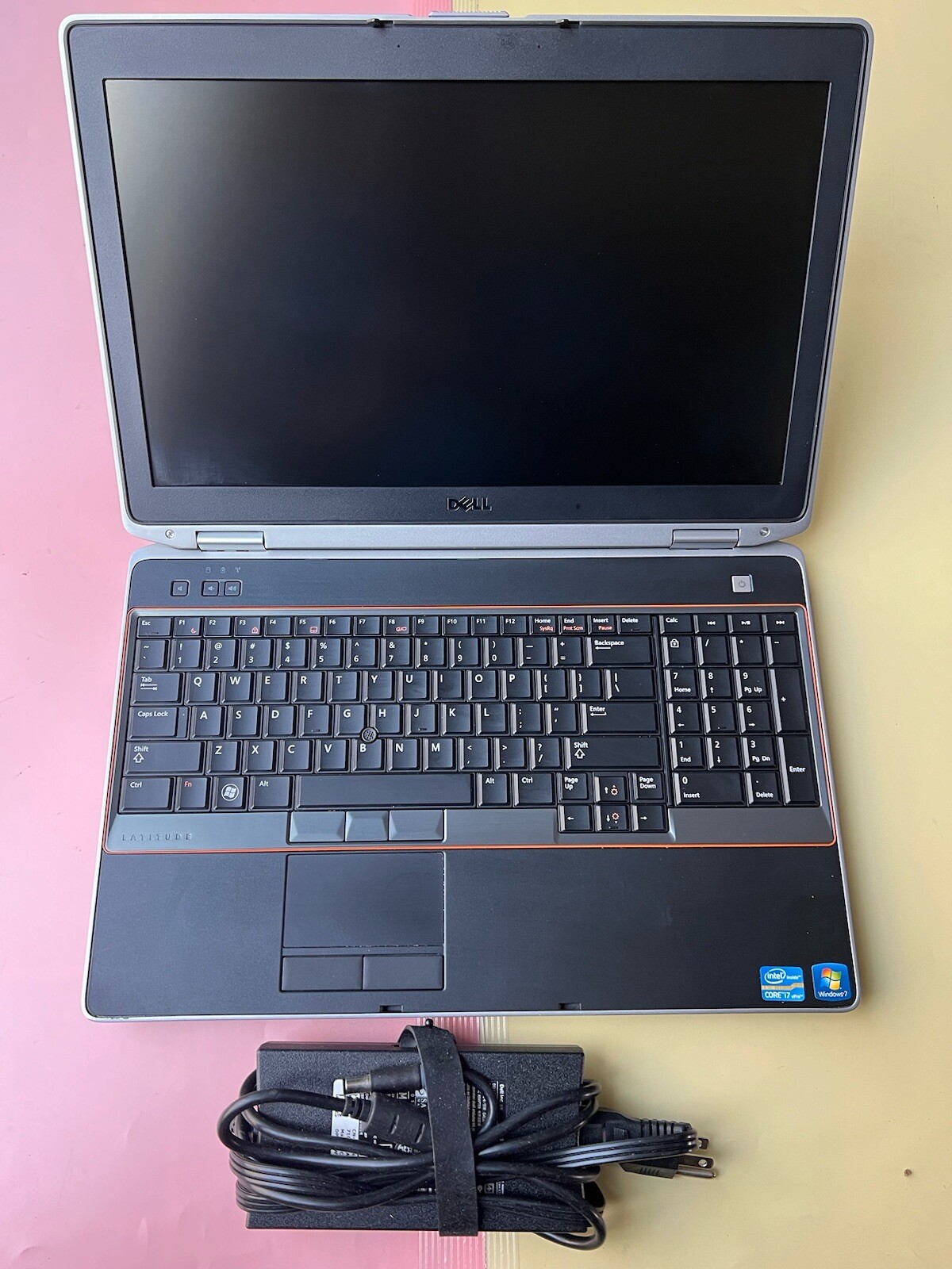 Dell Latitude E6520 Intel Core i7-2620M 2.70GHz 8GB RAM 500GB HDD HDMI 1920X1080