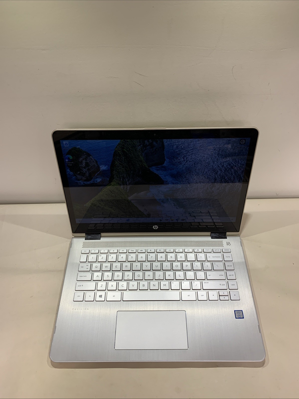 HP Pavilion x360 14″ Laptop i5-8250U 8GB RAM 128GB SSD Win11Home