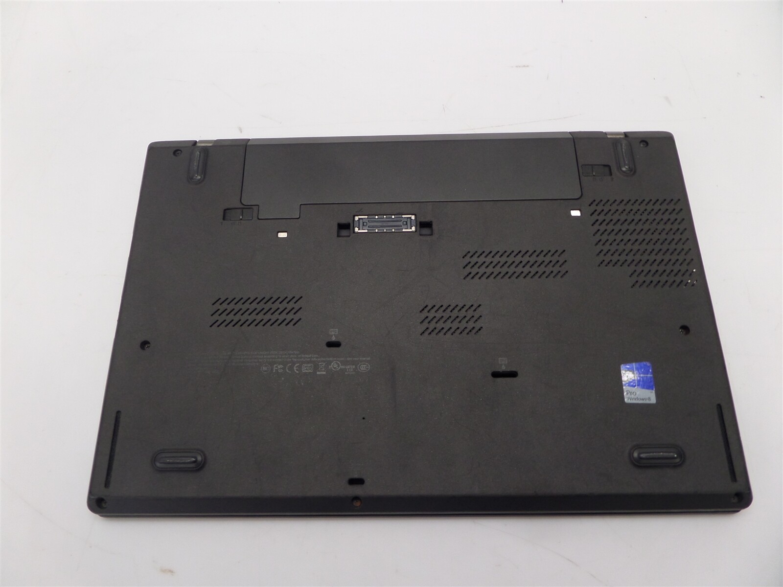 Lenovo ThinkPad T440 14″ Laptop w/ Core i7-4600U 2.1GHz CPU 8GB RAM – No HDD
