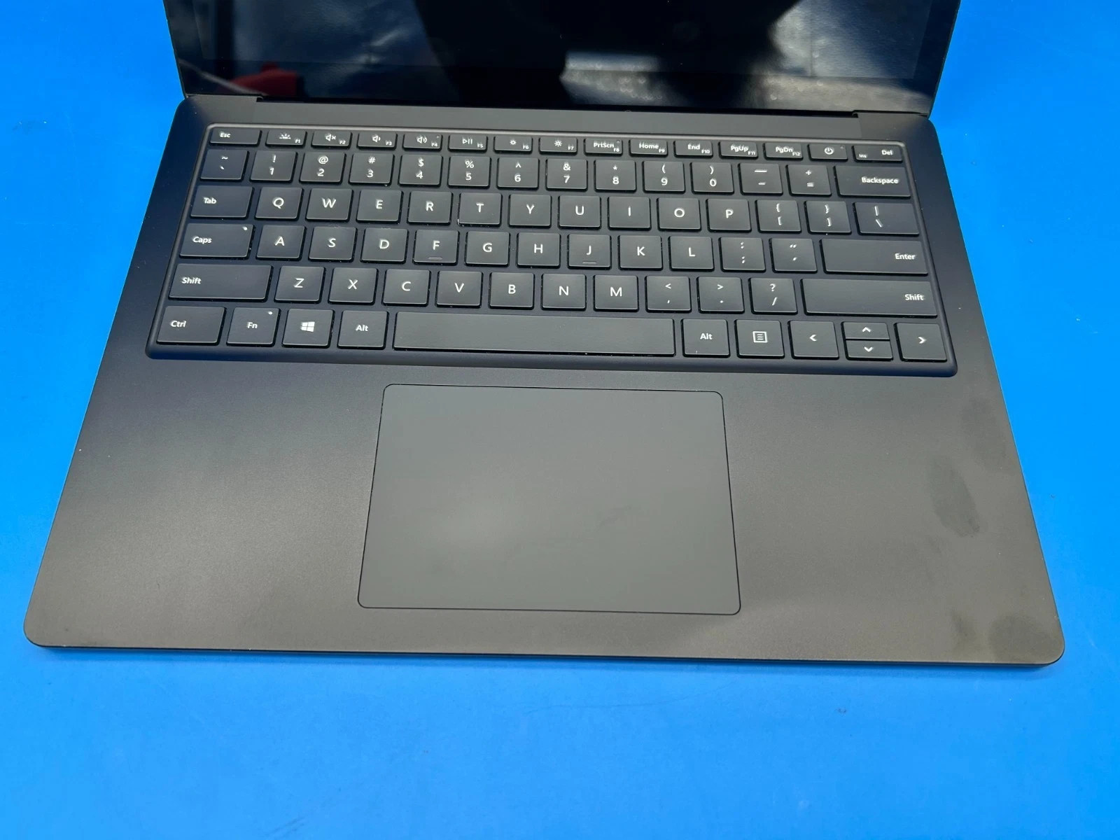 Microsoft Surface Laptop – 16GB 500GB – Intel i7 – Windows 11 Pro – Free Ship