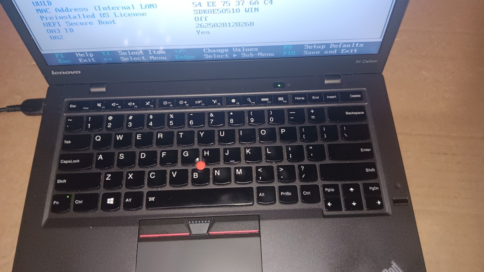 Lenovo ThinkPad X1 Carbon 3rd Gen 14″ Laptop Core i5-5300U @ 2.30 GHz 4 GB Ram