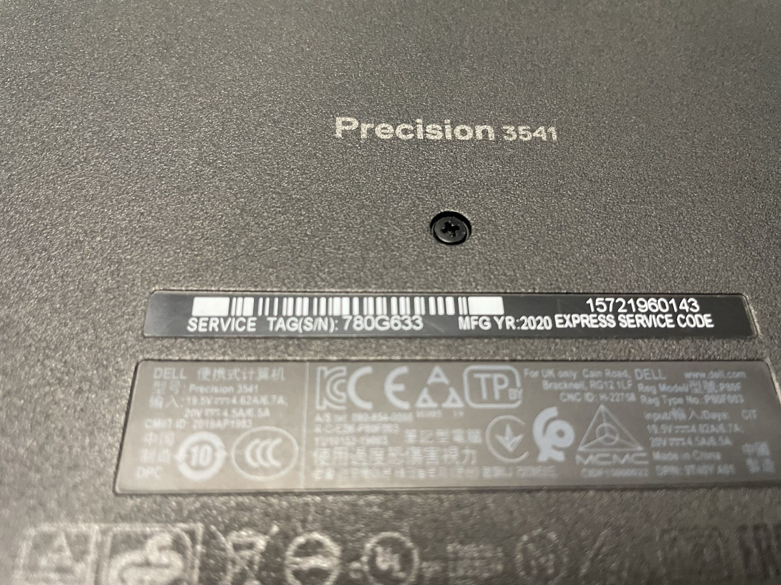 Dell Precision 3541 Mobile Workstation Intel(R) Core(TM)i7-9850H CPU @2.6 GHz 42