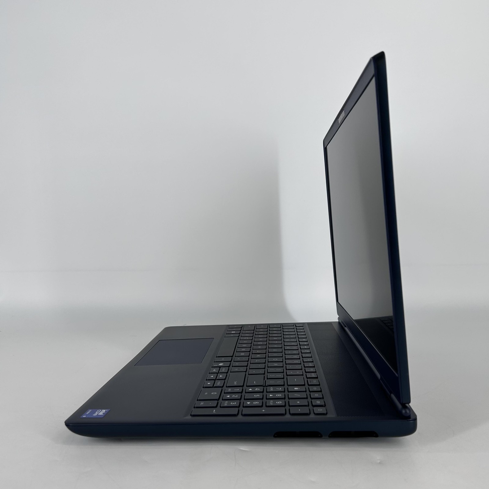 Dell Alienware 16X Aurora 240Hz QHD+ 2.7 GHz Ultra 9 275HX 64GB 2TB SSD RTX 5070