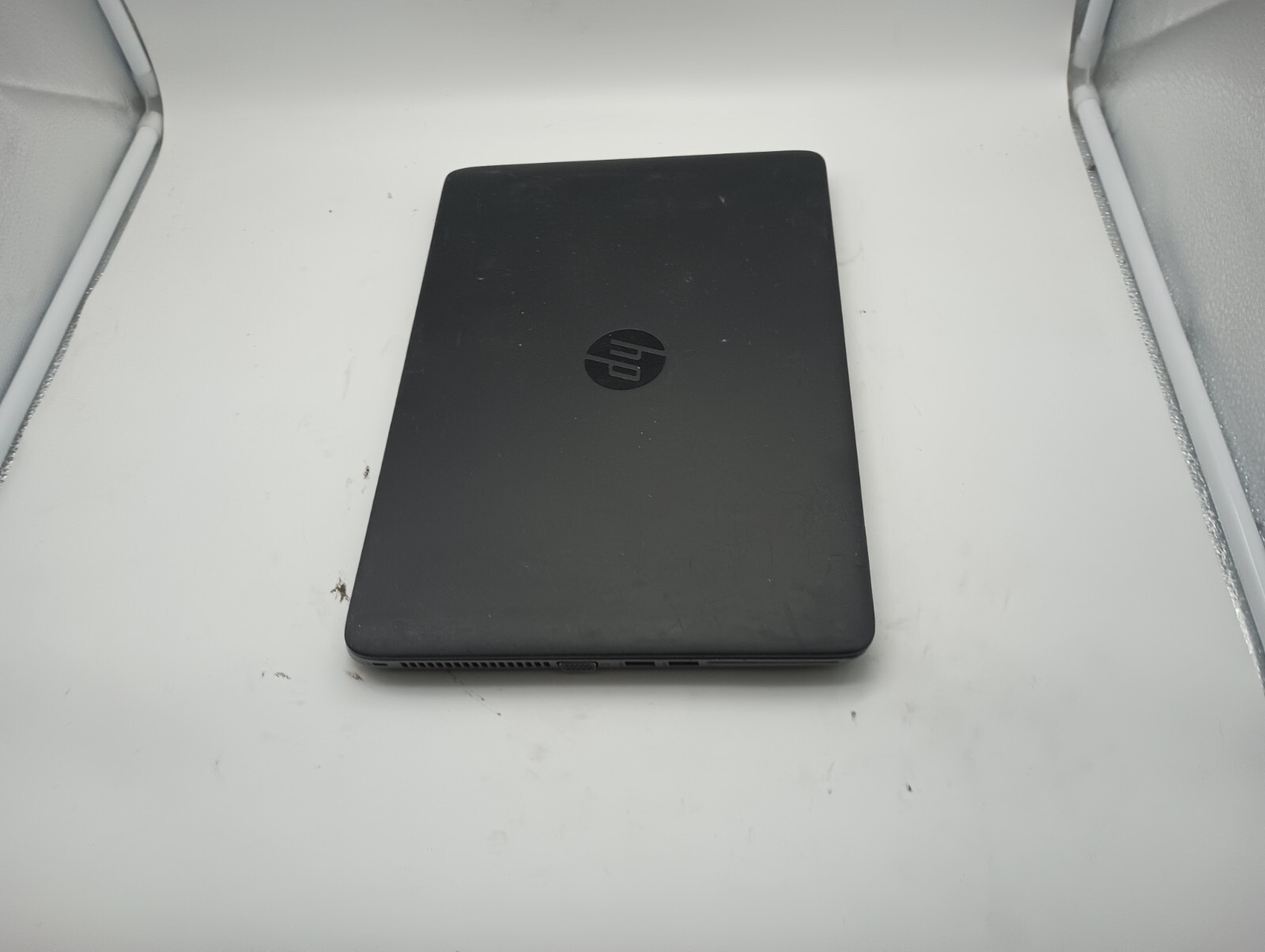 EliteBook 745 G2 w/charger. 10 Computer Cores(4 cpu,6gpu)8GB.120GB SSD.14″.W11.