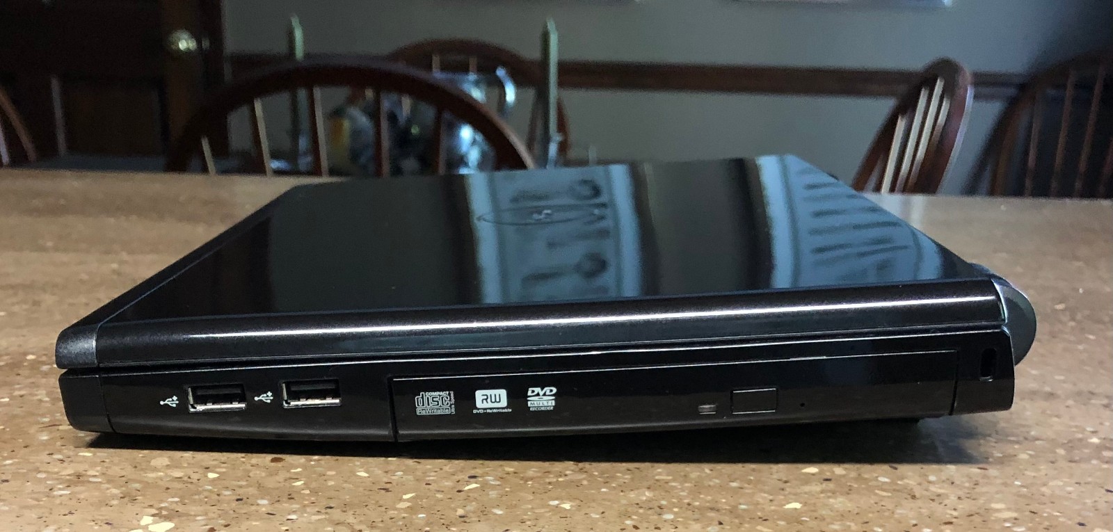 Dell Vostro 1220 *2.20GHz Intel Core 2 Duo *4GB RAM *500GB HDD *Win10 Pro