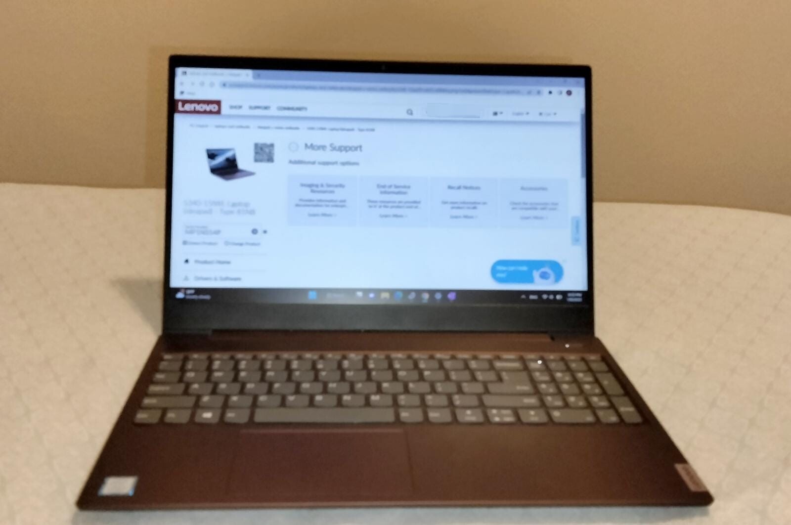 Lenovo IdeaPad S540-15IWL 15.6 intel i7-8565U/12GB DDR4/250GB SSD&480GB HDD