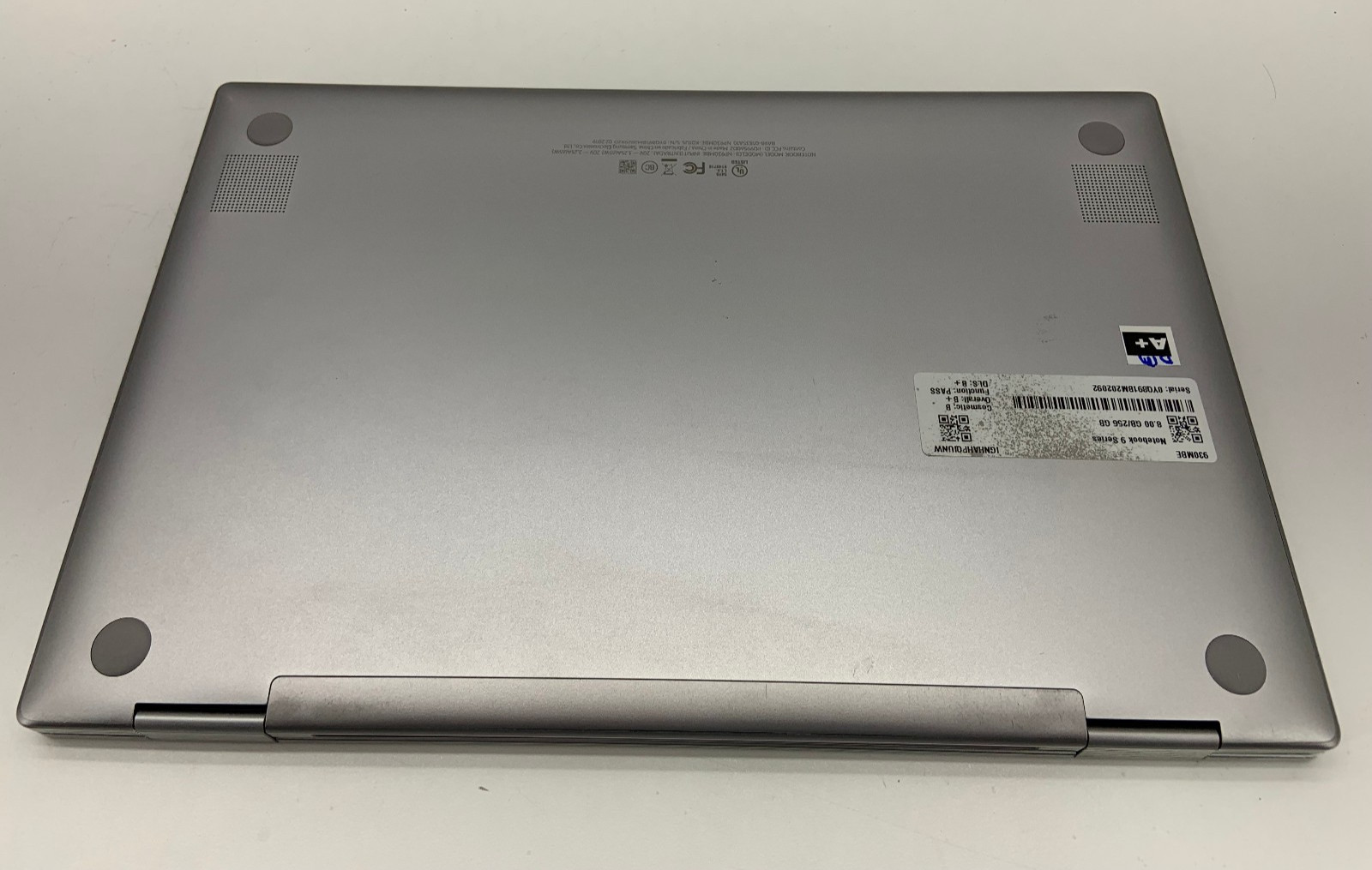 Samsung 9 Pro Notebook 13.3″ FHD Touchscreen Intel Core i7 256GB SSD 8GB Win11