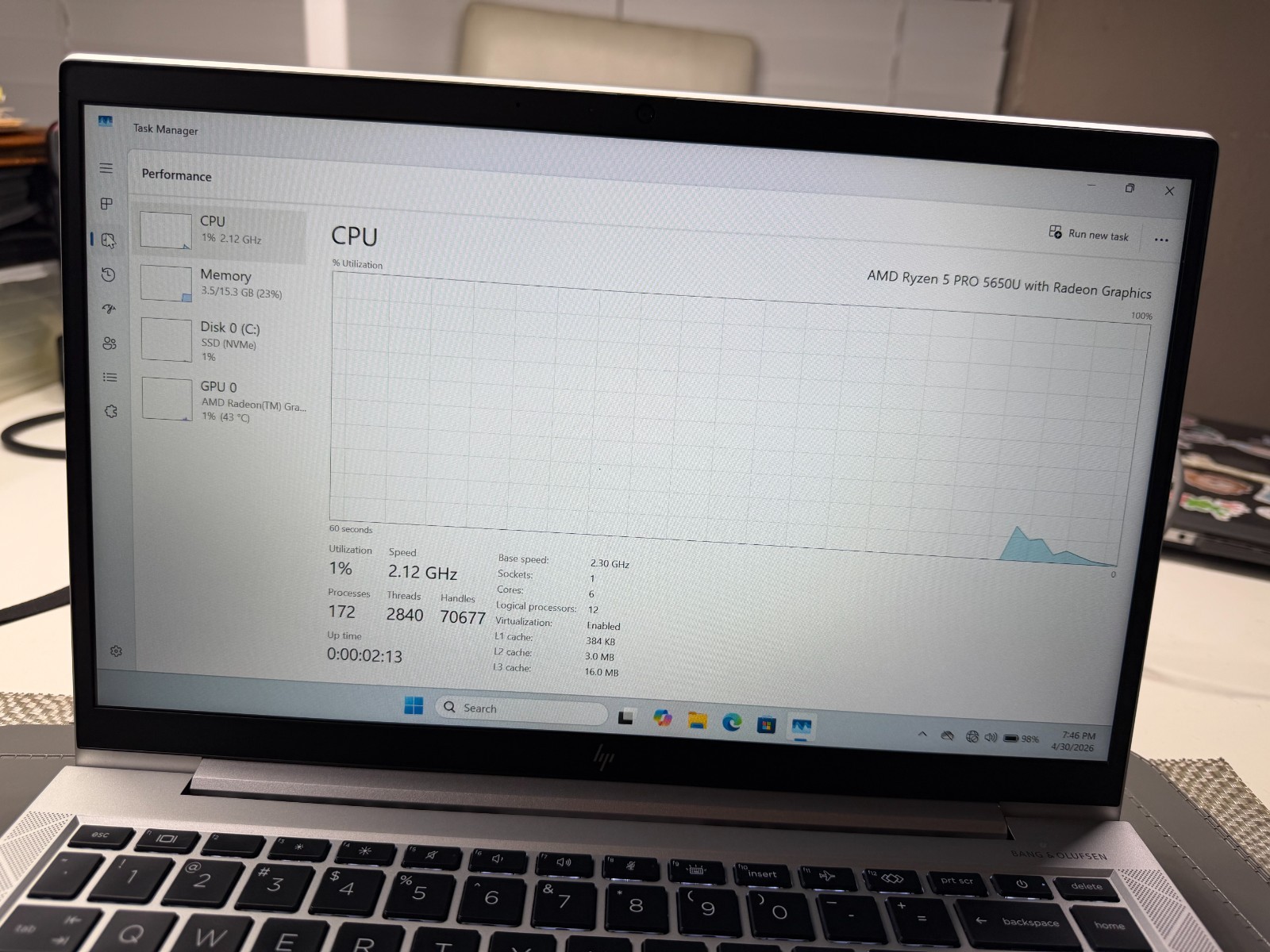 hp elitebook 845 G8 LAPTOP,AMD RYZEN 5 PRO, 16GB RAM 2T M.2
