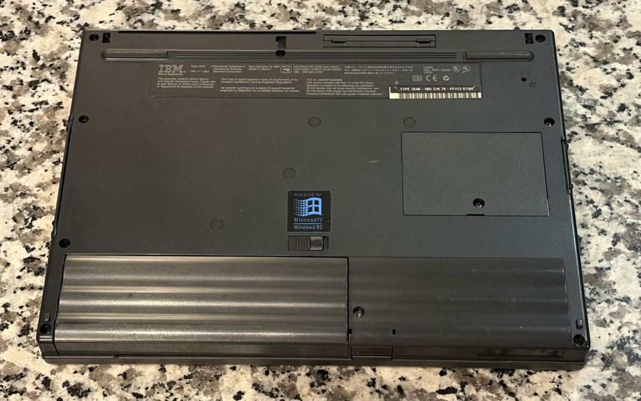 IBM ThinkPad 560 Windows 3.1 with EXTRAS!