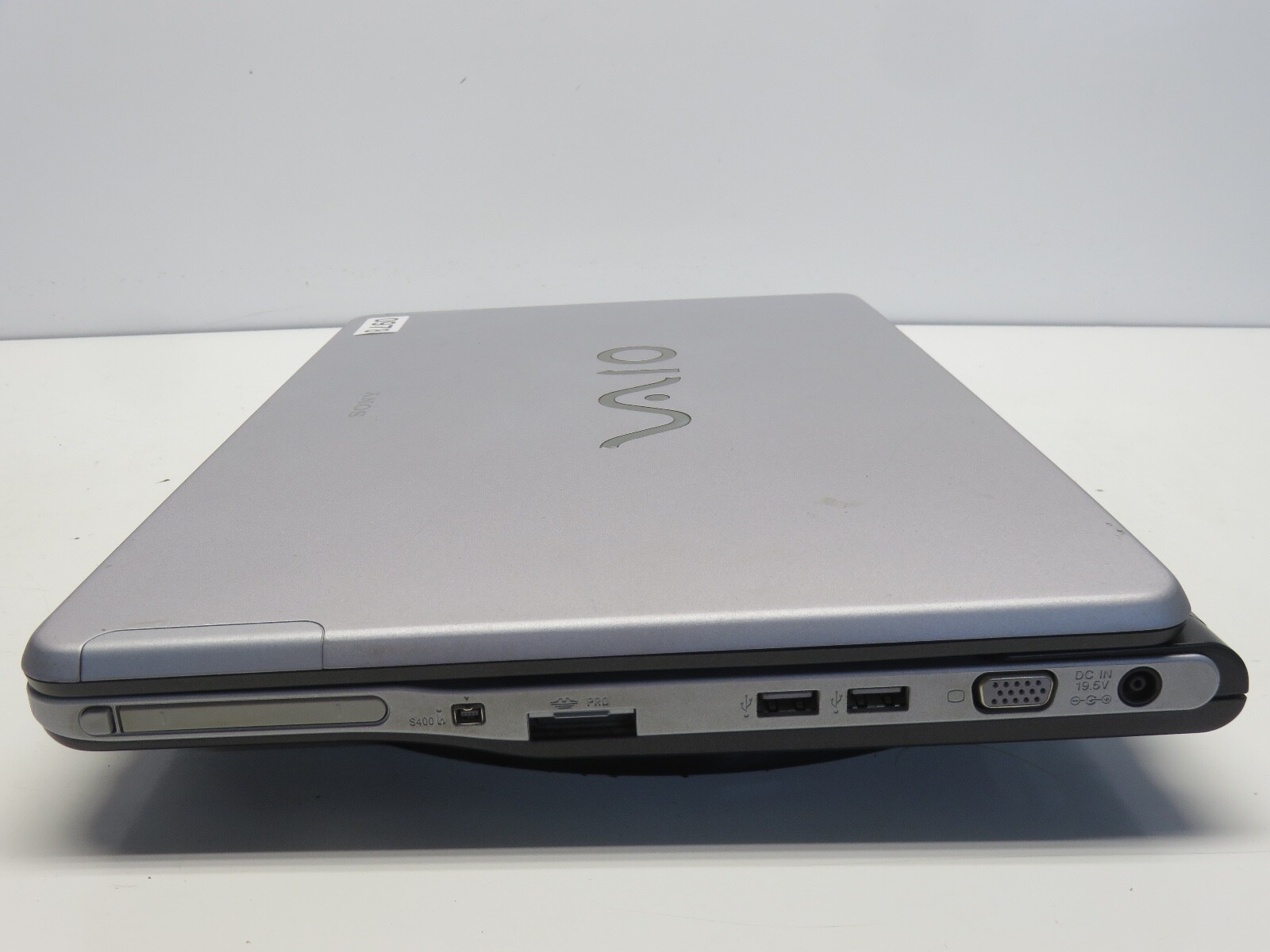 Sony Vaio VGN-FS980 Intel Centrino 512MB NO HDD No Batt