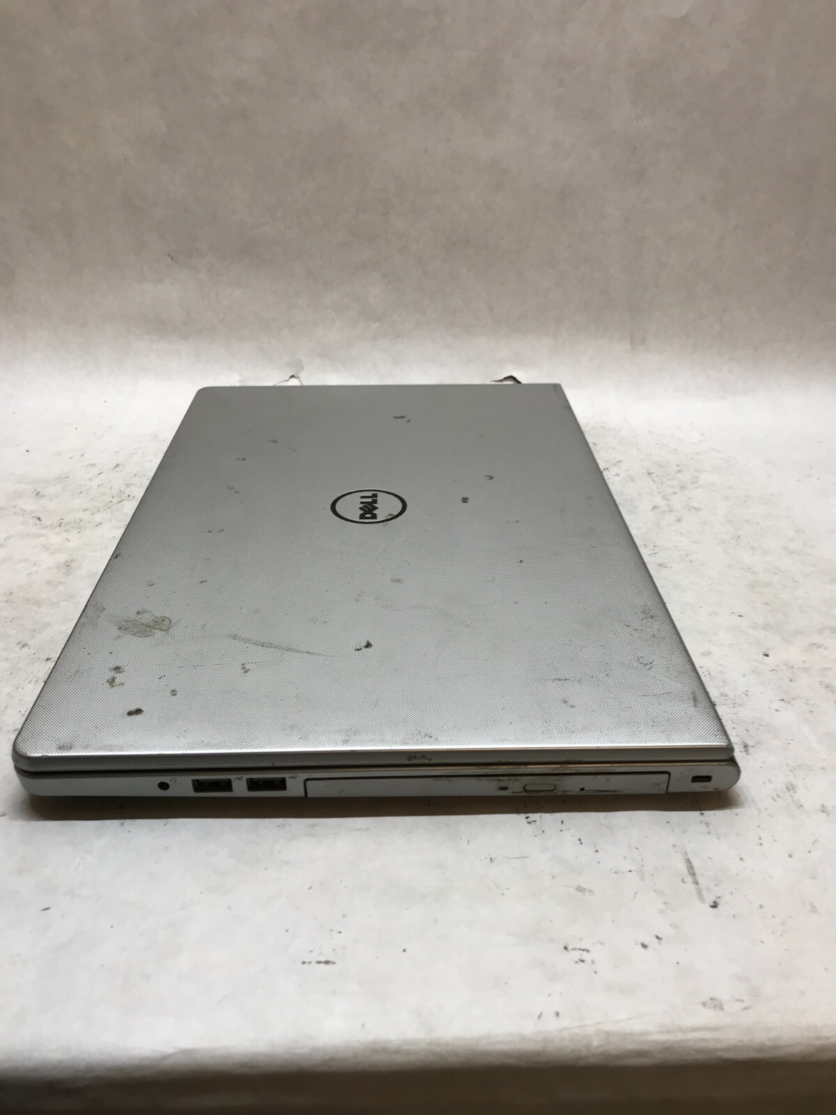 Dell Inspiron 5559 15″ Laptop Intel Core i3-6100U 2.3GHz 6GB RAM NO HDD NO OS DW