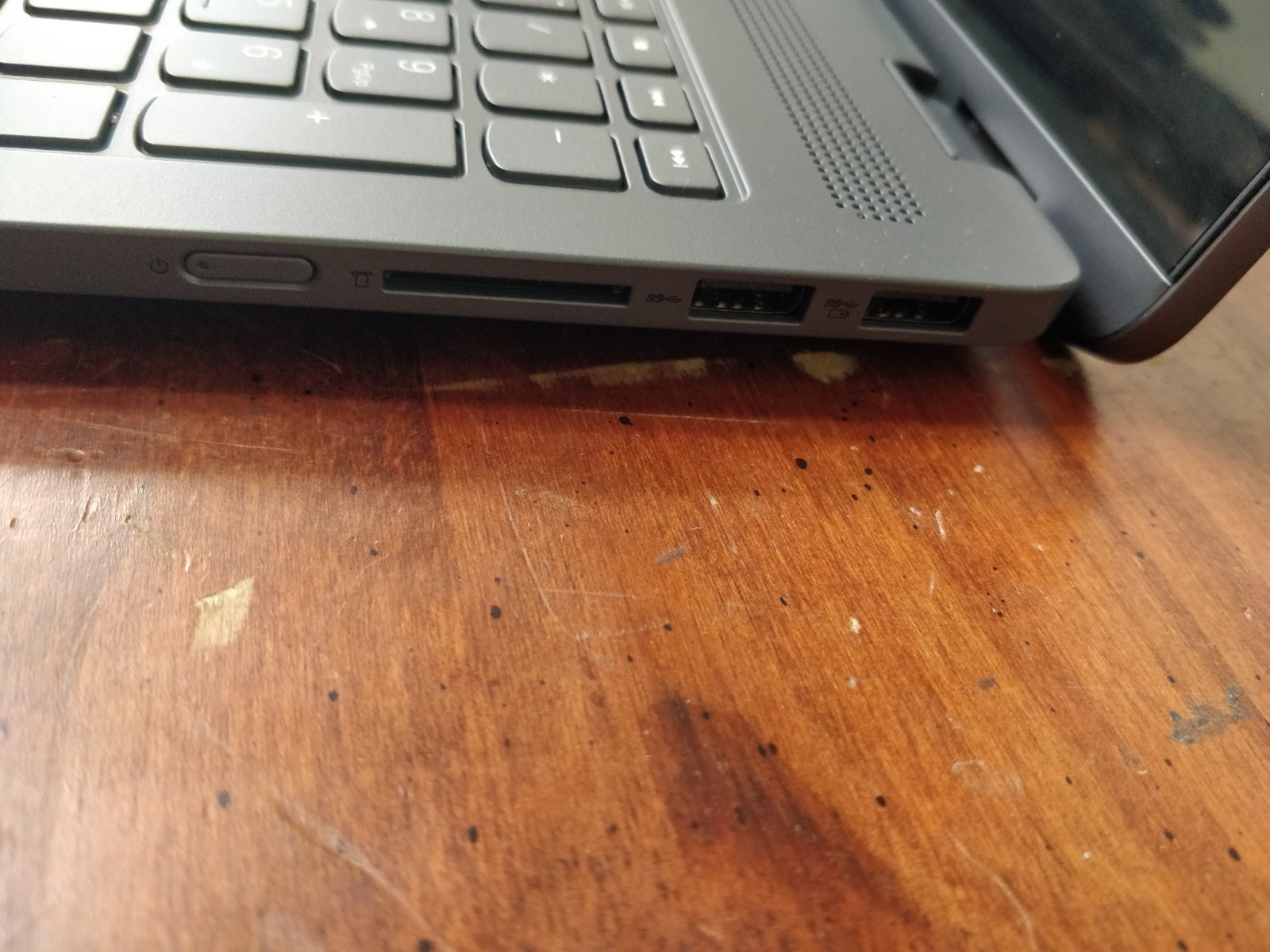Lenovo IdeaPad Flex 5 16ALC7 AMD Ryzen 7 5700U 8GB RAM NO DRIVE PARTS 9091