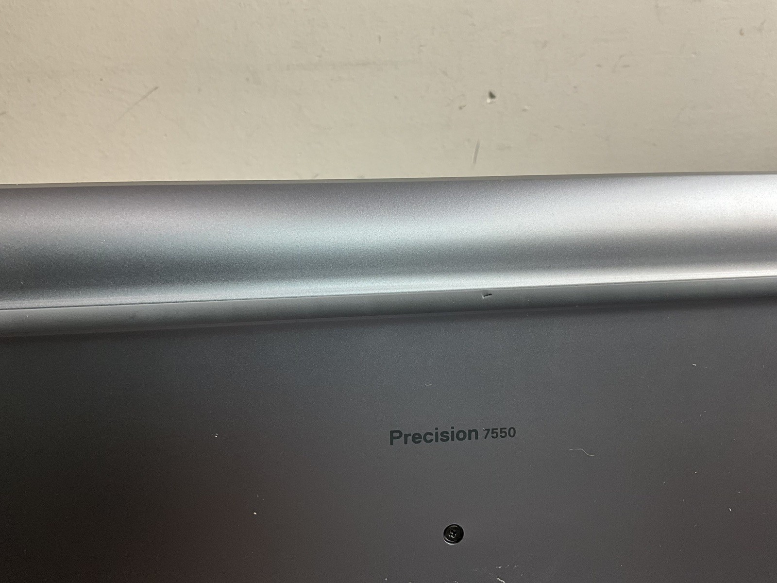Dell Precision 7550 Laptop i7 10750H 2.6GHZ 15.6″ FHD 32GB 1TB NVMe Windows 11pr