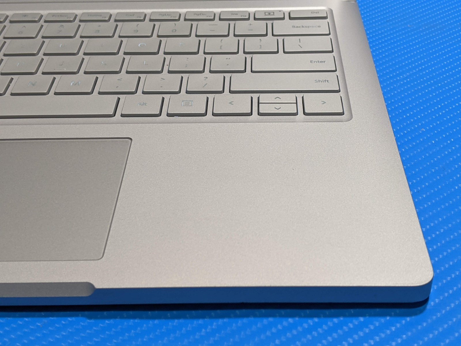 MS Surface Book 2in1 13.5″ 3K TOUCH i7-6600U 2.6GHz 16GB 512GB SSD GTX 965M +PA