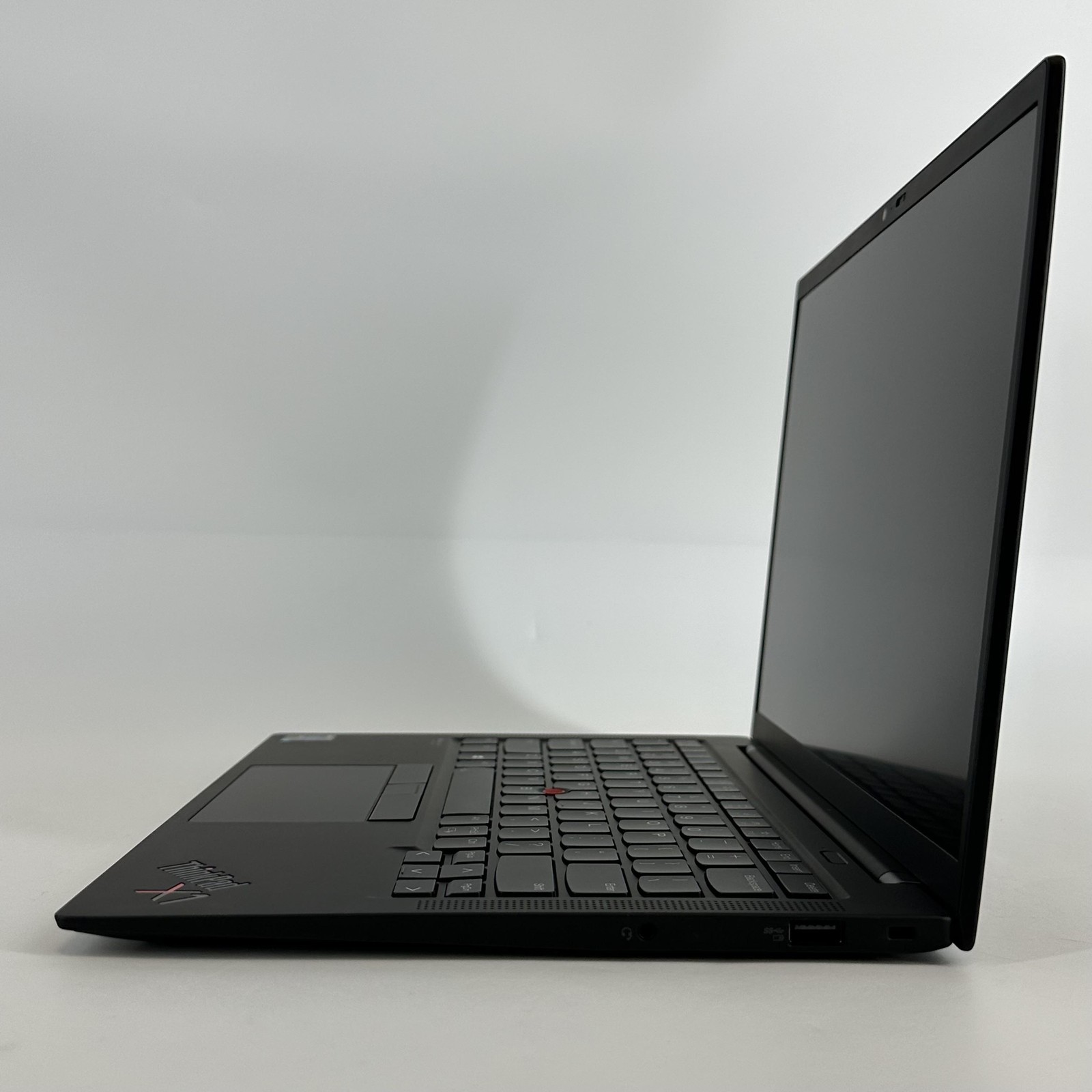 Lenovo ThinkPad X1 Carbon Gen 9 14 FHD+ i5-1135G7 2.4GHz 8GB 256GB SSD Very Good