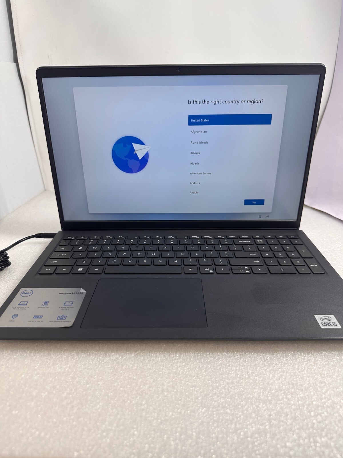 Dell Inspiron 15 3511 15.6″ FHD Intel Core i5-1035G1 8gb ram 256gb PCIe Win 11