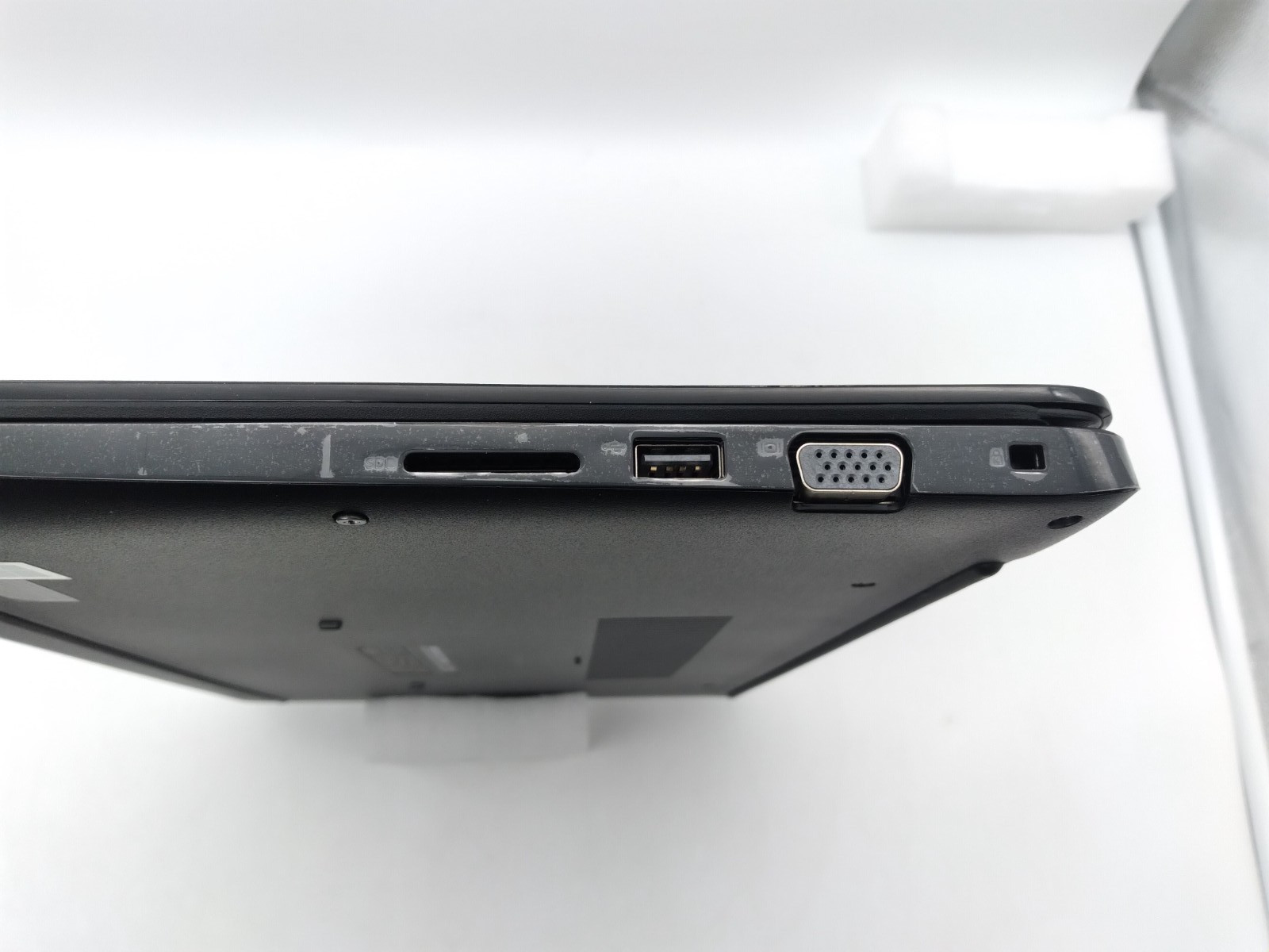 Dell Latitude 3500 15″ Laptop i5-8265U @ 1.6GHz 8GB RAM 500GB HDD Windows 11 Pro