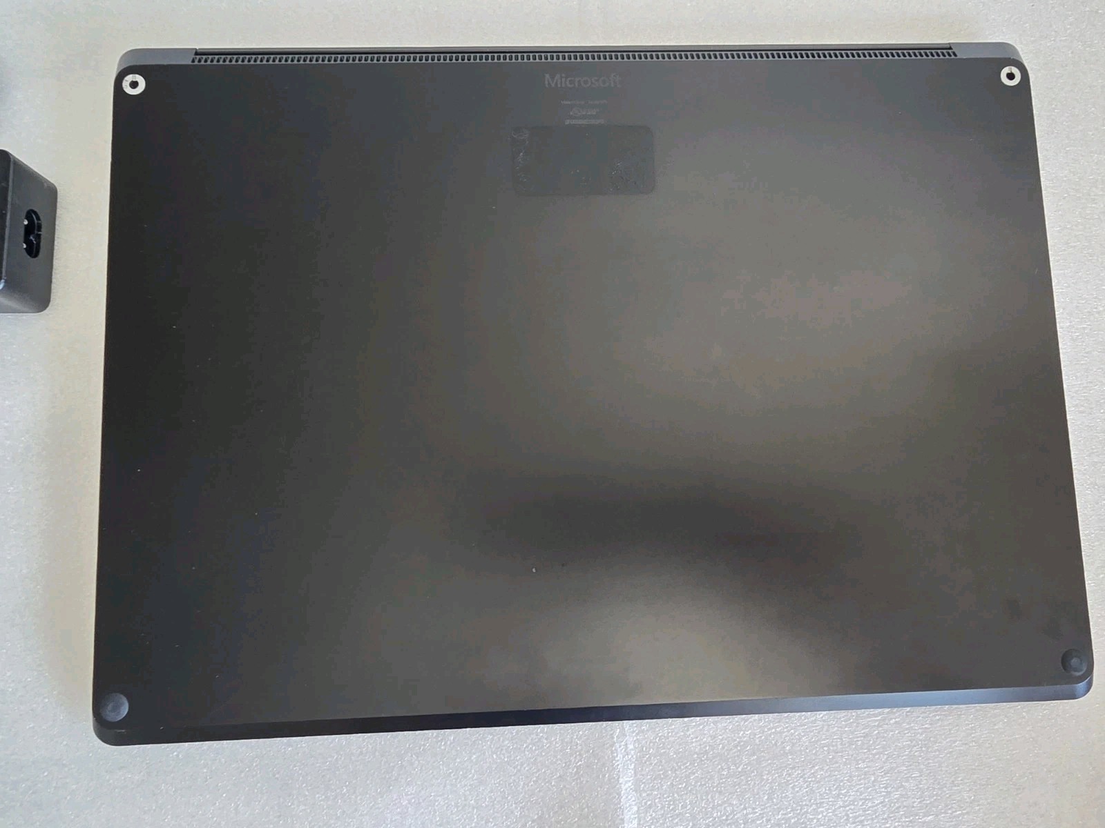 Microsoft Surface Laptop 5 Core i7-1265U 32GB RAM 1TB NVME 15″