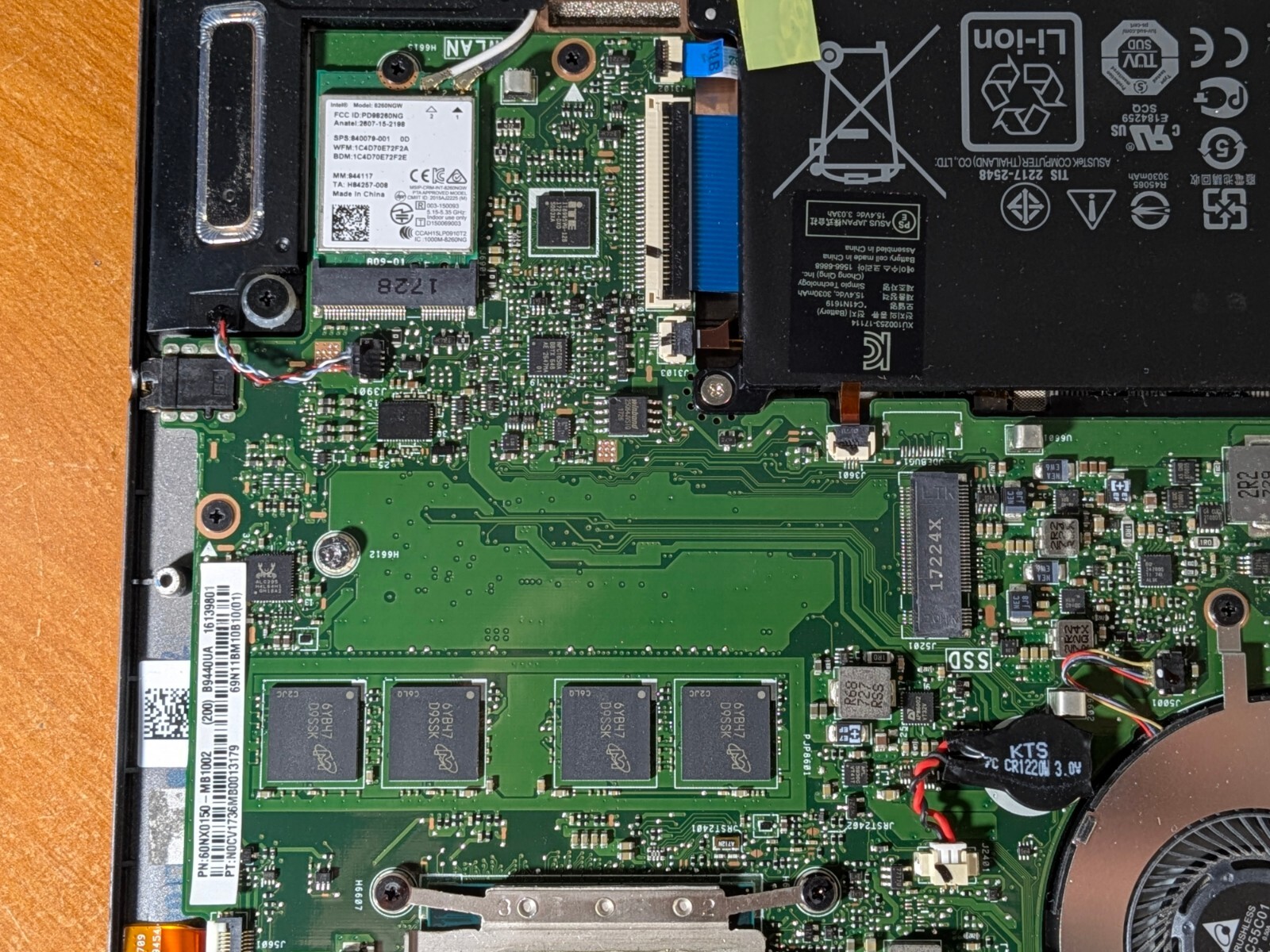 14″ ASUS B9440U Notebook Laptop – 7th Gen i7 Processor – No power!!