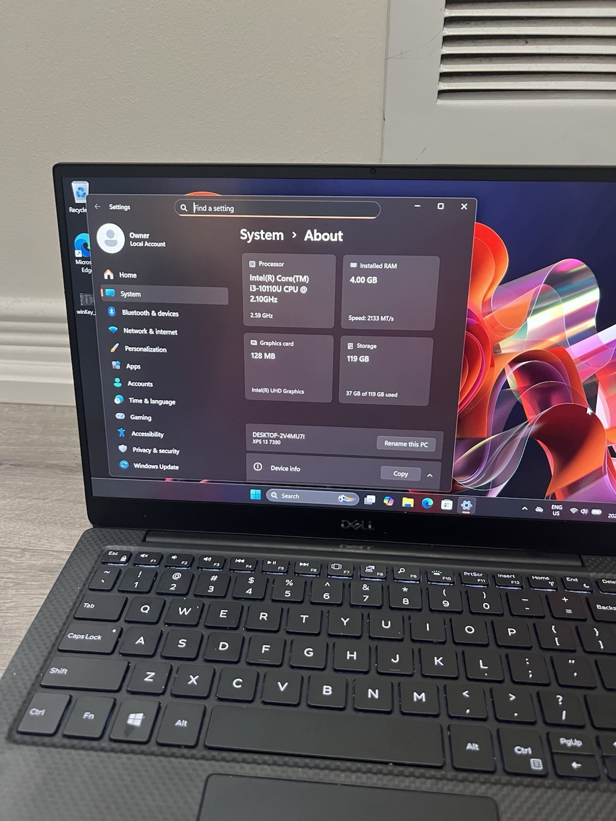 Dell XPS 13 7390 13” Laptop i3 10th Gen CPU 4G RAM 120G SSD Win 11 PRO + AC