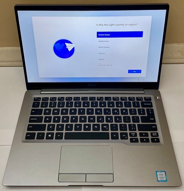 Dell Latitude7400 i5-8365U core i5 8th Gen 8GB 256GB SSD 14″ intel UHD Graphics