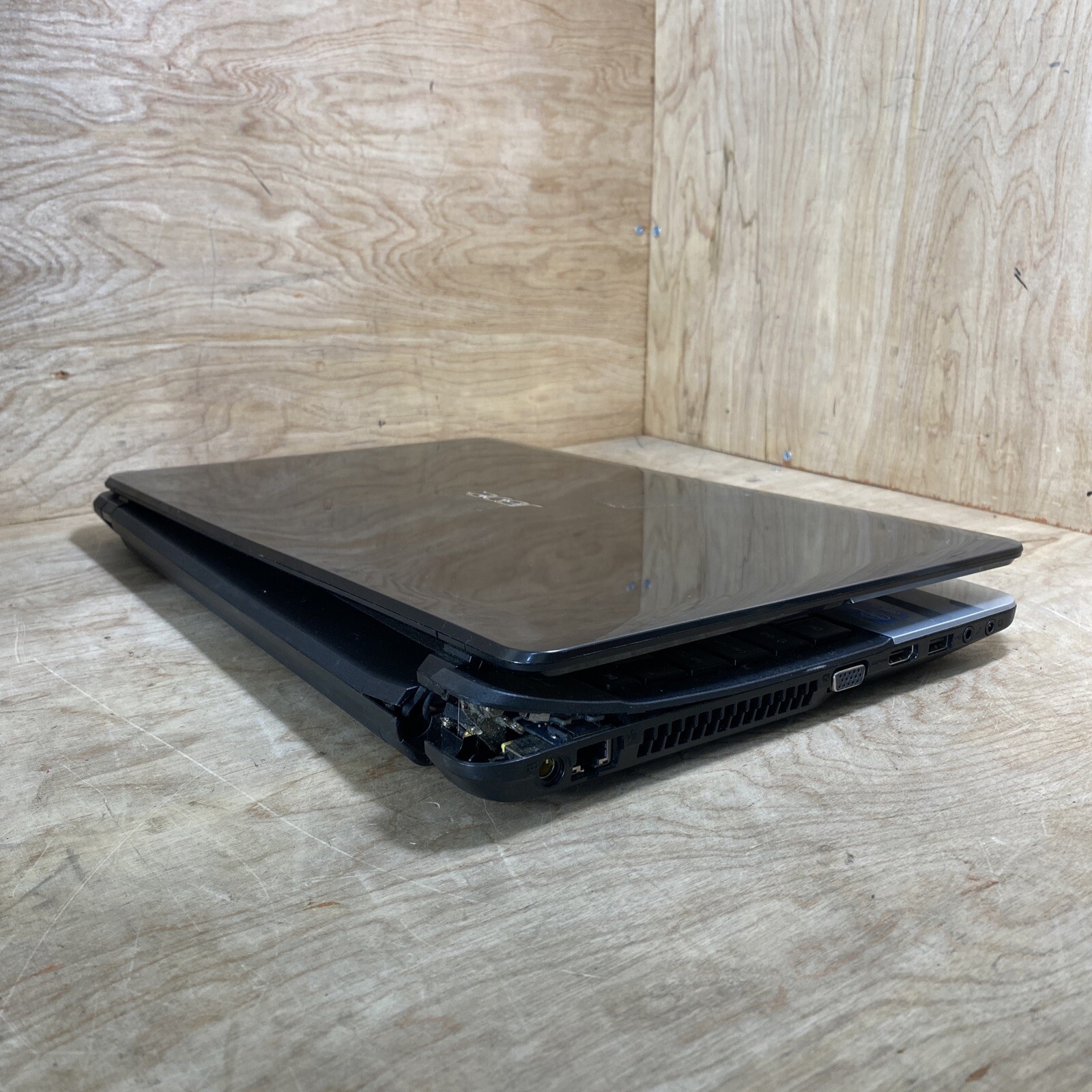 Acer Aspire E1 | Intel Core i5-3230M@2.66GHz | 8GB | 500GB HDD | W10P