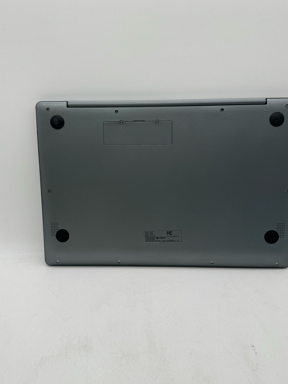 (BROKEN) Jumper EZbook X3 Laptop 13.3in FHD Celeron 12GB RAM 512GB SSD Silver