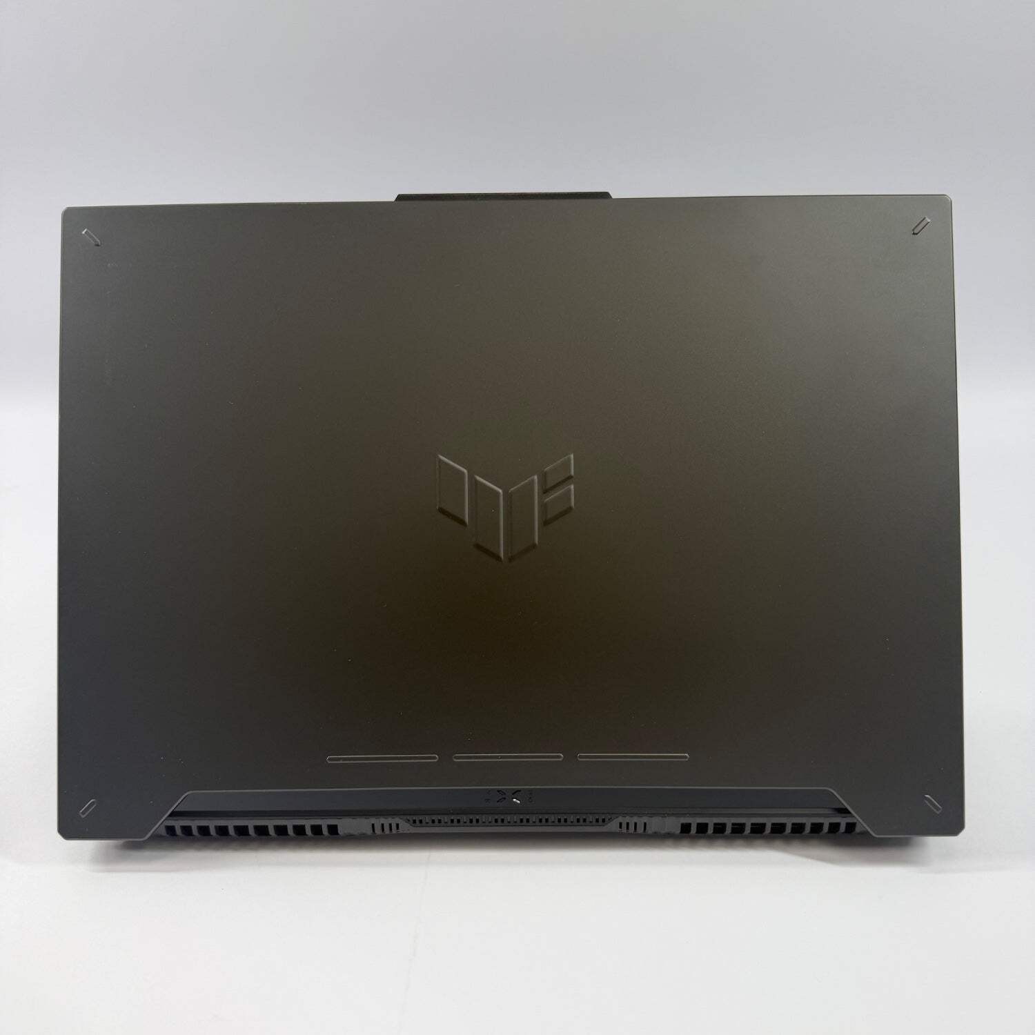 Asus TUF F15 FX507Z 15.6″ i7-13620H 4.9GHz 16GB RAM 1TB SSD GeForce RTX 4070