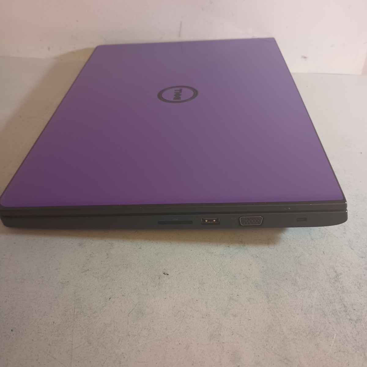 PURPLE LIGHT GAMING DELL 15.6″ Core i3 2.0GHz,12G RAM 256G SSD Win11,CAM