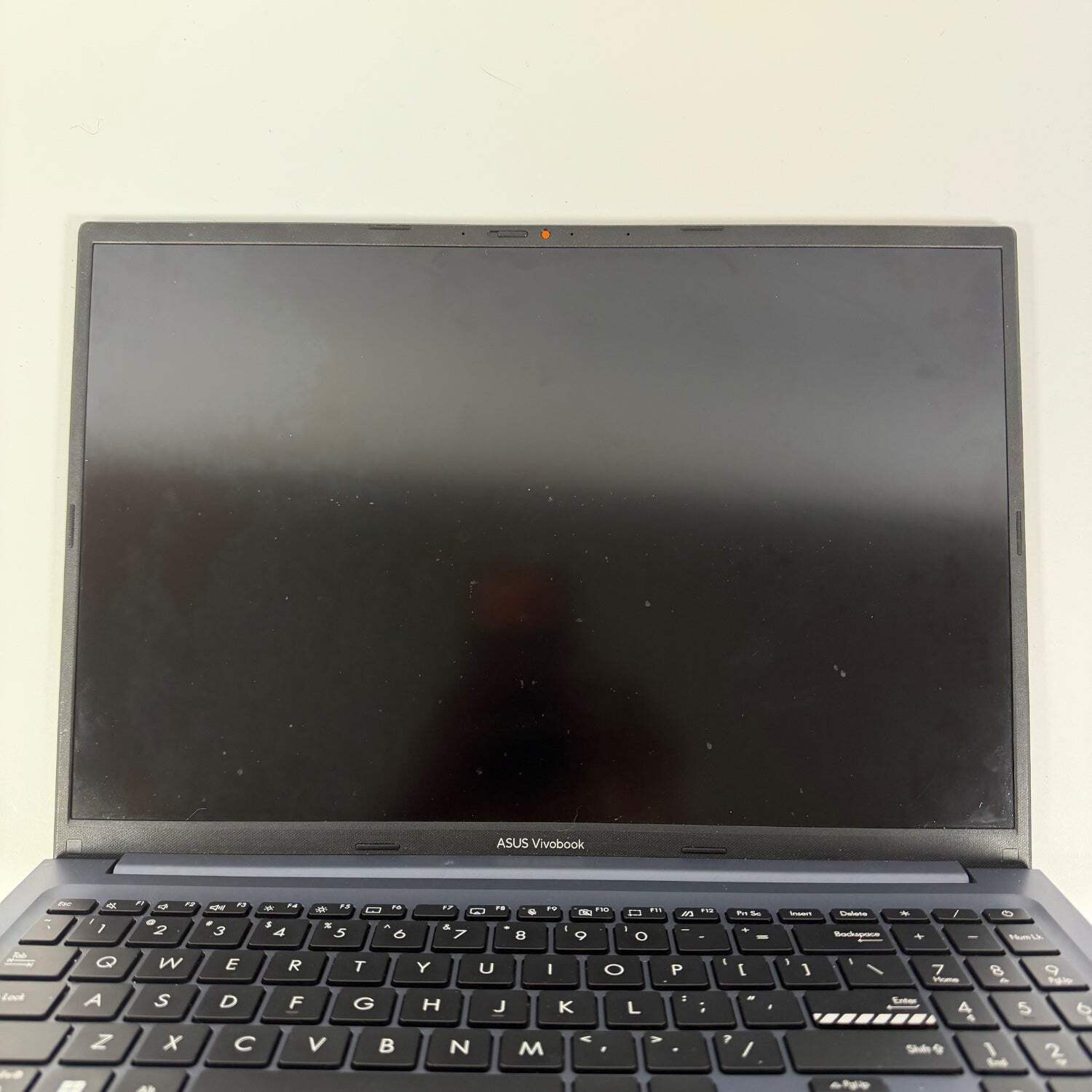 Asus SonicMaster M1603Q 16″ Ryzen 7 5800HS 3.2GHz 11GB 512GB SSD