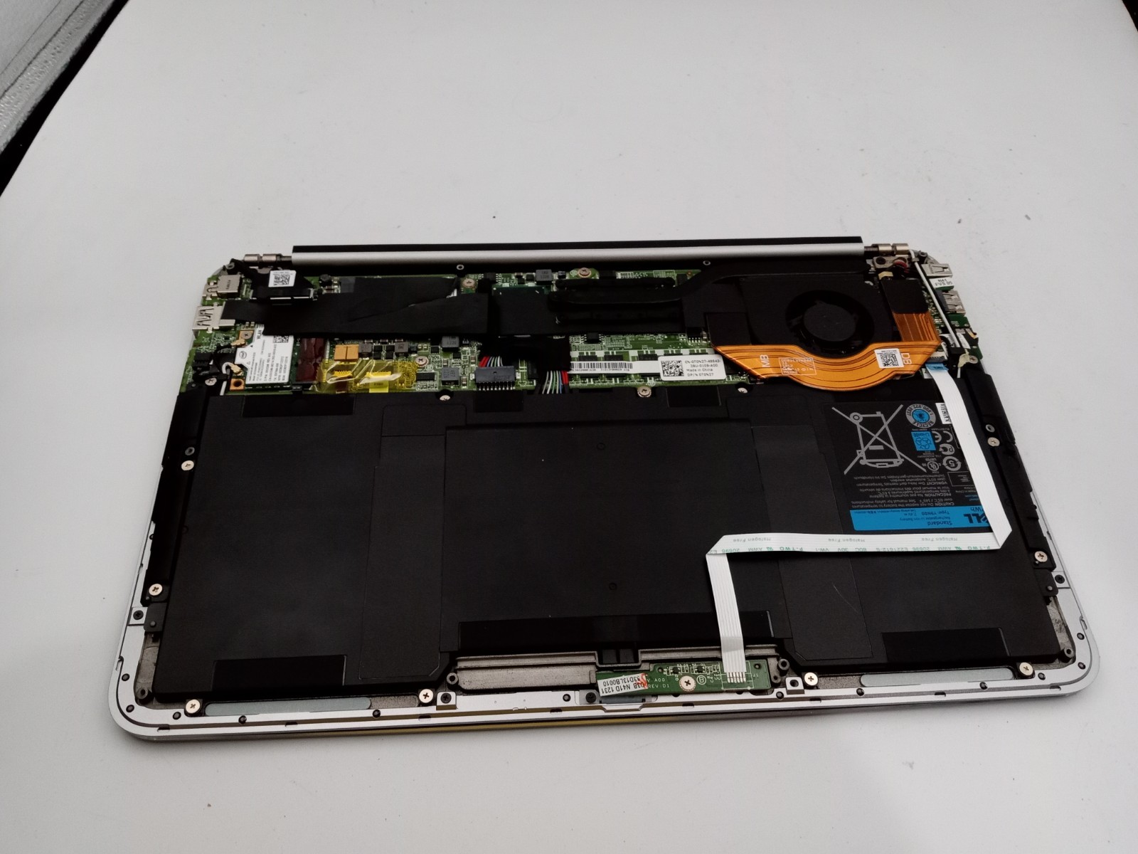 Dell Latitude 7350 2in1 Tablet Intel Core m-5Y71 – PARTS / REPAIR – READ -RR