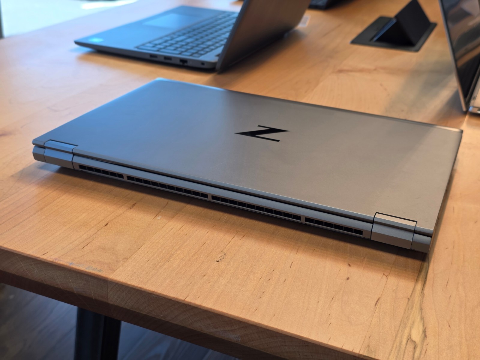 15.6″ HP ZBook Fury G8 Mobile Workstation – i7-11850H, 16GB, 1TB SSD | T1200 GPU