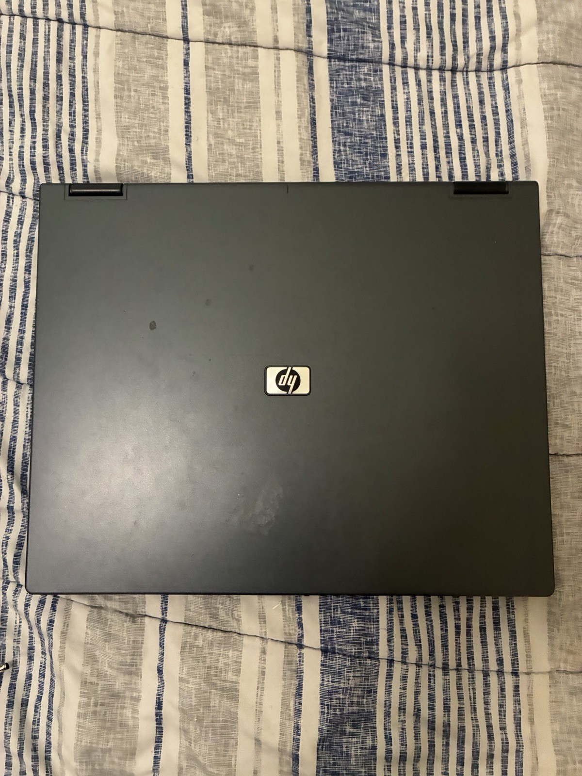HP Compaq nc6120 14.1″ Black Laptop Pentium M 1.60GHz 512MB 60GB XP