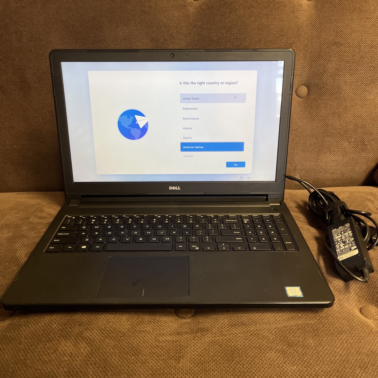 Dell Inspiron 5566 15.6” Core i7-7500u 2.7ghz 8gb 128GB SSD With Power Cord
