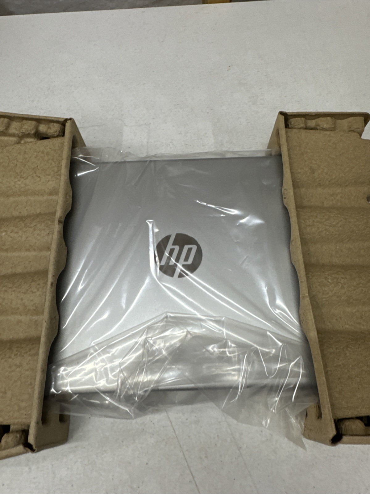 HP 14″ HD Notebook AMD Ryzen 7 Processor 16GB/1TB Win 11 Home Silver B43BVUA